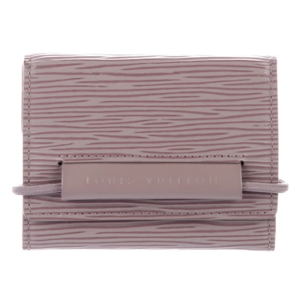Authentic Louis Vuitton Vintage Epi Wallet! Rare, EUC!
